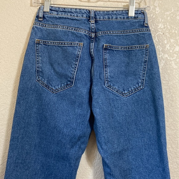 Tori Mom Jeans - Picture 4 of 7